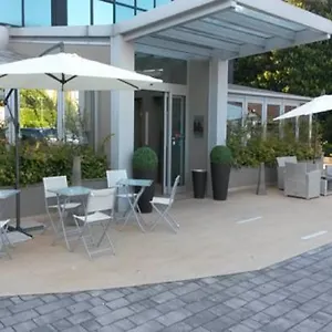 https://montini.it-lombardy.com